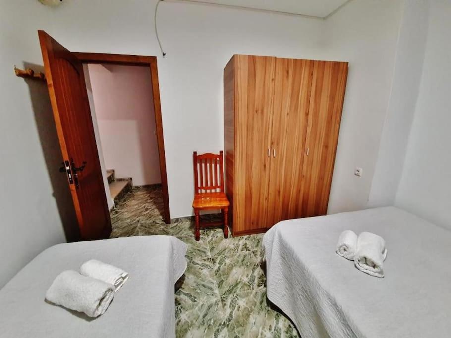 Velez, Casa La Choza Villa Velez de Benaudalla Bagian luar foto